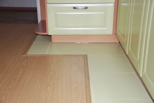 Joint Between Tiles And Laminate, Joining Tiles And Laminate Flooring