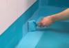 Vannitoa hüdroisolatsioon: kuidas kaitsta põrandat ja seinu veelekkete eest