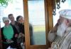 Pilninski linnaosas toimus Aleksi Bortsurmanski säilmete leidmise auks usuline rongkäik (fotoreportaaž) Palve kohvipurgiga lambipirni all